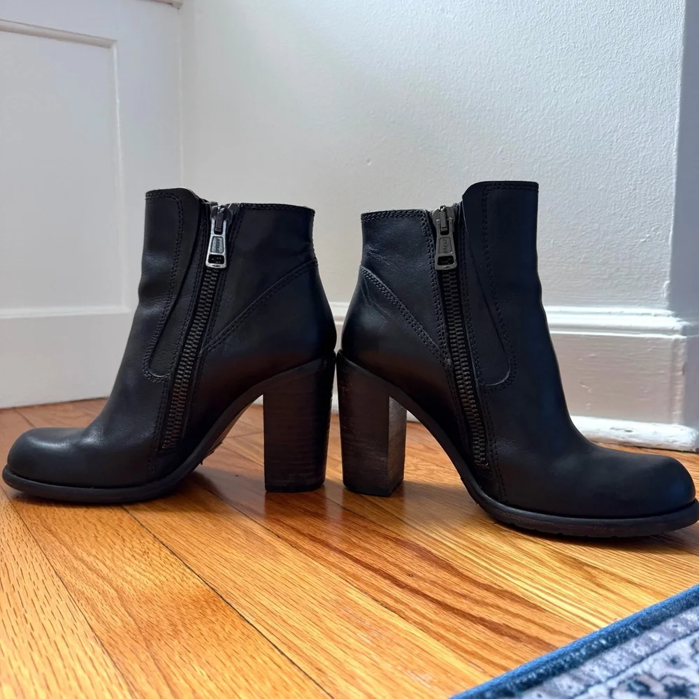 All Saints Black Leather Ankle Chunky Stacked Heel Women’s Boots Size 7.5, 8